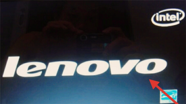 Win10聯(lián)想電腦開(kāi)機(jī)一直顯示lenovo進(jìn)不了系統(tǒng)怎么辦?