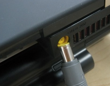 Win7旗艦版筆記本電源已接通未充電怎么辦？