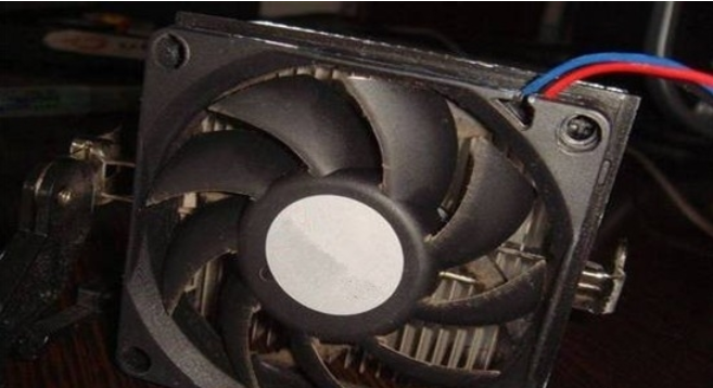 Win10專業版用戶電腦開機沒幾分鐘自動重啟怎么辦？