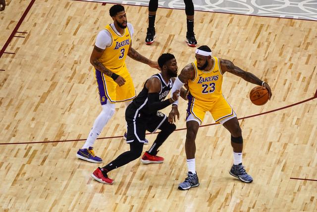 使用Python實現NBA球員數據查詢小程序功能