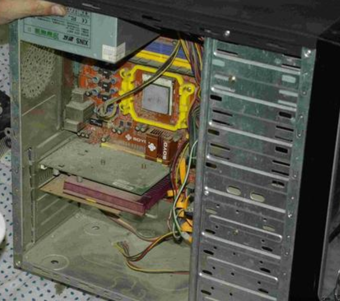 Win10電腦經(jīng)常死機(jī)是什么原因？