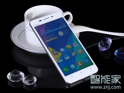 手機(jī)美圖秀秀怎么換照片底色