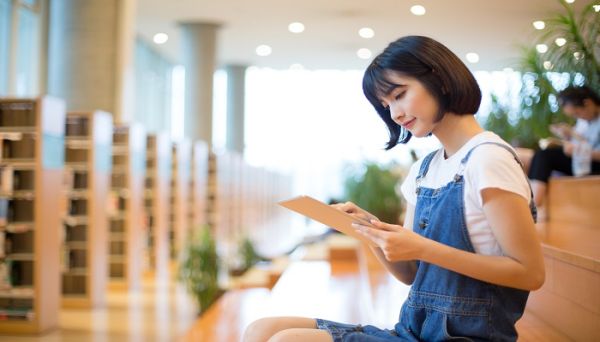 自拍文案 適合發自拍的朋友圈文案