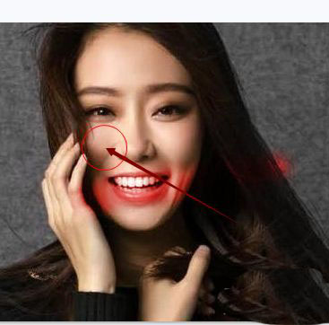 美圖秀秀如何給人物加唇彩