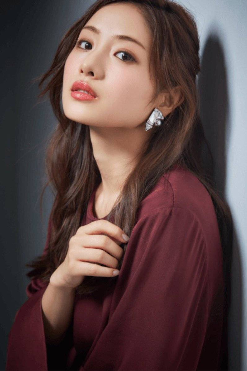 Python用5行代碼實現批量摳圖的示例代碼