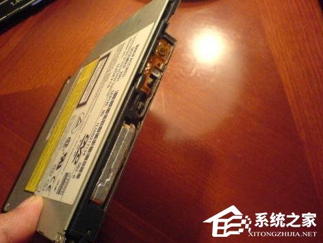 WinXP電腦光驅自動彈出怎么辦?