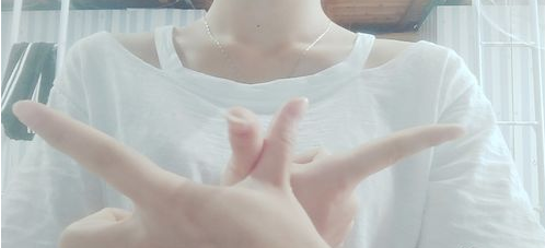 抖音愛的就是你怎么玩 抖音愛的就是你手指舞教程