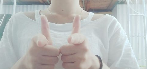 抖音愛的就是你怎么玩 抖音愛的就是你手指舞教程