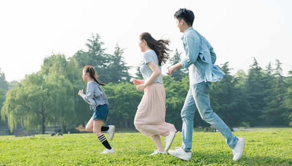 祝孩子生日快樂的朋友圈 祝孩子生日快樂的朋友圈文案