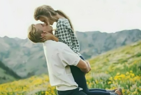 ohh微信翻譯為什么是留在我身邊 ohh微信翻譯現(xiàn)在不行了