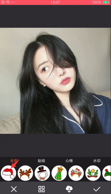 2017微信朋友圈圣誕帽是真是假 朋友圈@微信官方要圣誕帽可信嗎