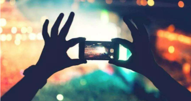 抖音【會跳舞的AR小人特效】拍攝教程分享