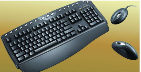 win10開機黑屏只有鼠標能動按鍵沒反應