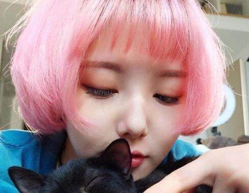 抖音網紅顏九是誰_抖音認真少女顏九個人資料分享