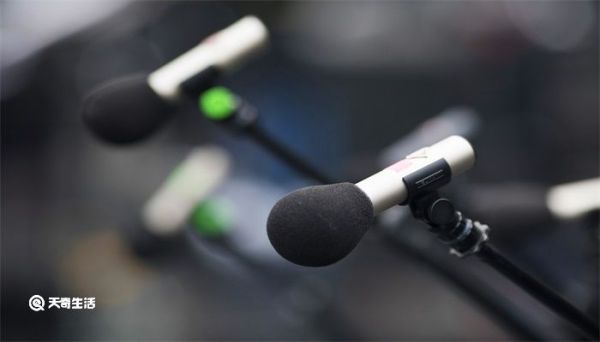 為什么微信里聲音不像自己的