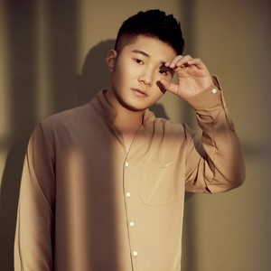 抖音我想和你結(jié)婚做炙熱的親吻歌詞及試聽地址