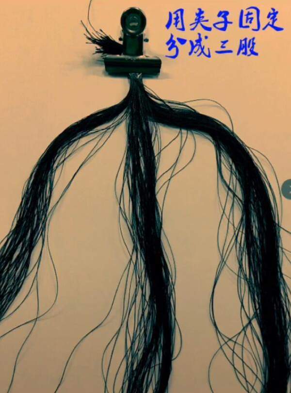 【抖音用頭發(fā)編手鏈怎么編】用頭發(fā)編手鏈步驟流程分享