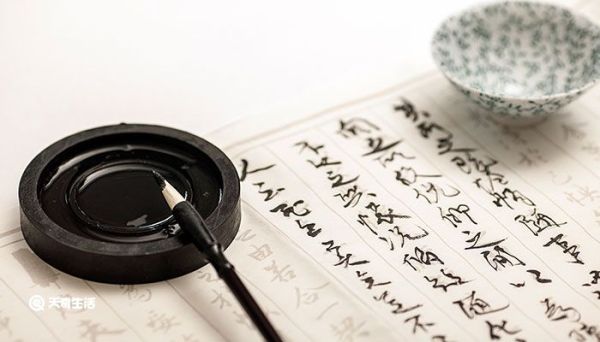 抖音很火的結婚祝福語 有深度婚禮高端祝福語