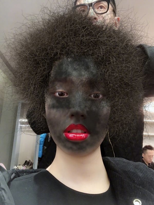 【抖音爆炸頭特效怎么設(shè)置】抖音爆炸頭設(shè)置教程分享