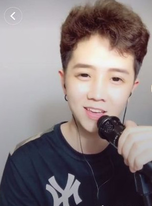 抖音郭聰明高清圖片分享