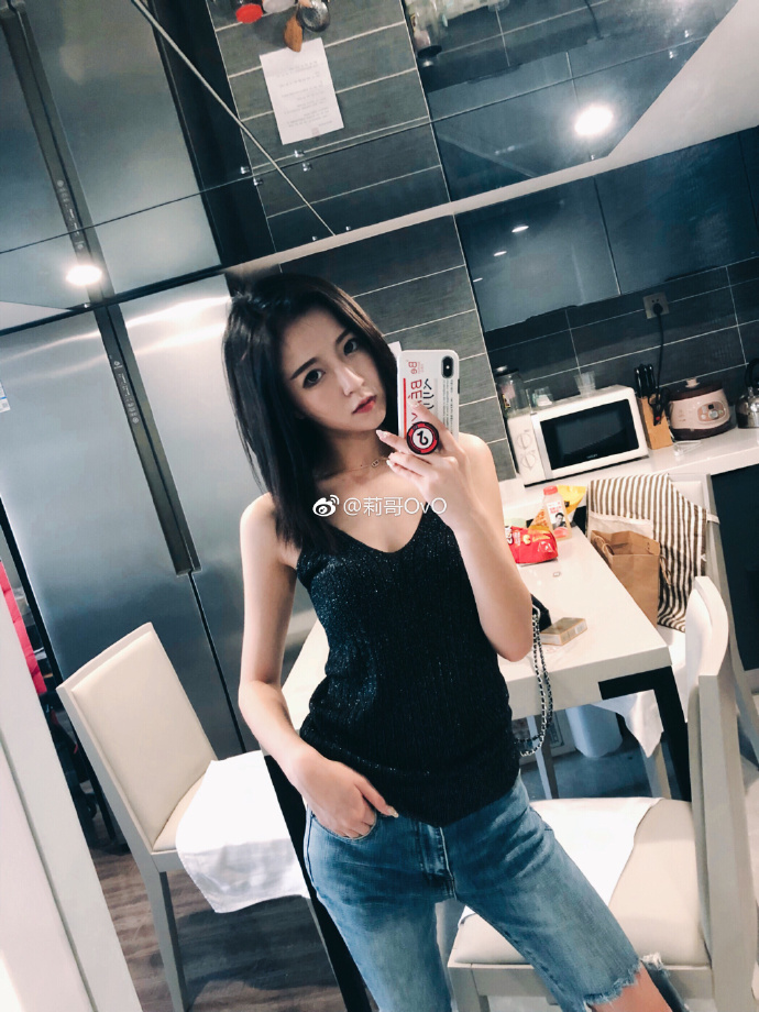 抖音莉哥為什么被叫三萬姐 莉哥三萬是什么梗