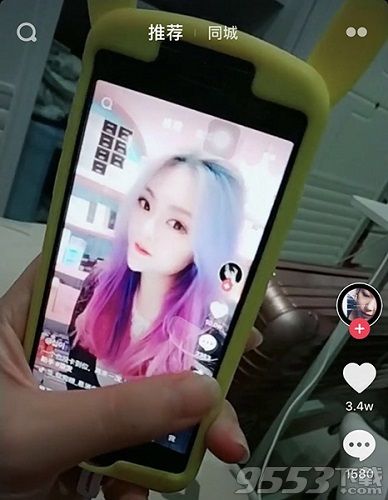 抖音頭發(fā)變色怎么拍 抖音頭發(fā)變色是什么特效