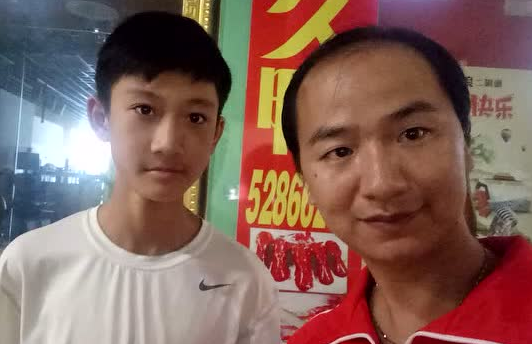 抖音陸超照片_抖音陸超是誰(shuí)_陸超是什么梗