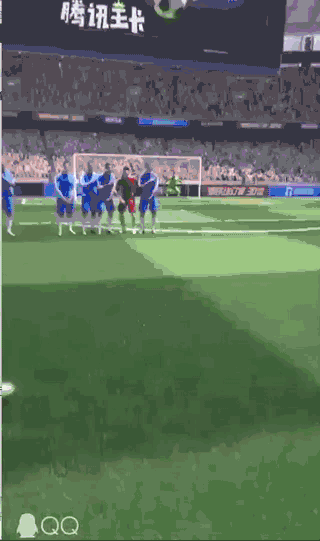 QQAR任意門怎么玩_QQAR任意門穿越賽場攻略