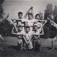 【抖音拍照技巧有哪些】抖音上最火的拍照姿勢大全