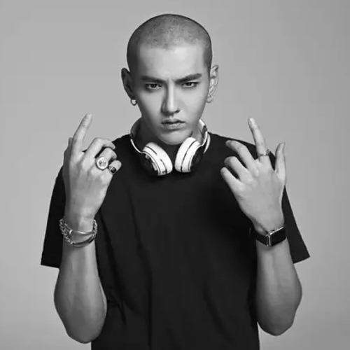 【抖音長得像吳亦凡的女生ID誰有】抖音女版吳亦凡個人資料分享