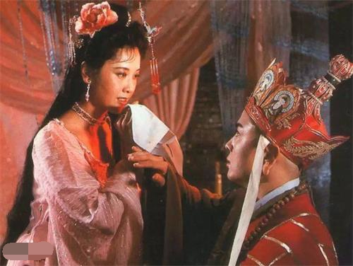 抖音說什么王權(quán)富貴什么歌 歌詞歌曲分享