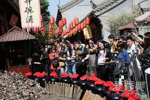 抖音孫堅西安排隊(duì)摔碗在哪_抖音西安摔碗歌曲試聽分享