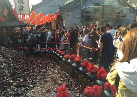 抖音孫堅西安排隊(duì)摔碗在哪_抖音西安摔碗歌曲試聽分享