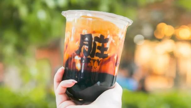 抖音臟臟茶怎么賣的？抖音臟臟茶多少錢一杯？