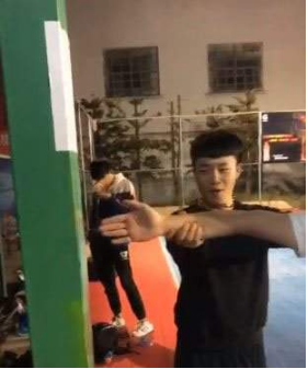 抖音上手變短是怎么拍的？手變短拍攝原理解析