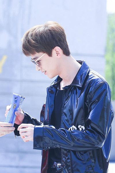 抖音相看兩不厭只有敬亭山是什么歌?抖音唯有敬亭山歌曲分享