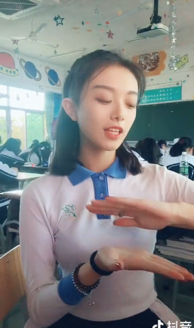 抖音佛系少女手勢舞蹈怎么拍？佛系少女手勢舞教學一覽