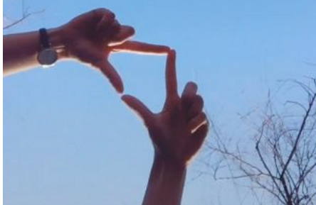 抖音騷的剛剛好是什么歌