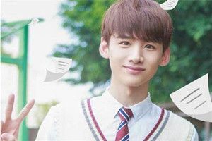 抖音我可以坐在你身后像一個主人看著狗是什么歌?歌曲介紹