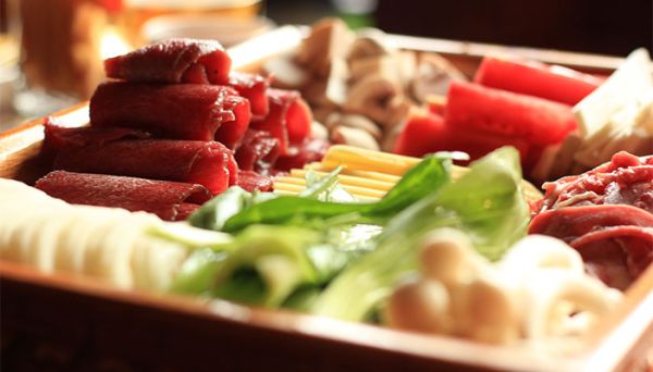 適合吃火鍋發(fā)的朋友圈 吃火鍋怎么發(fā)朋友圈