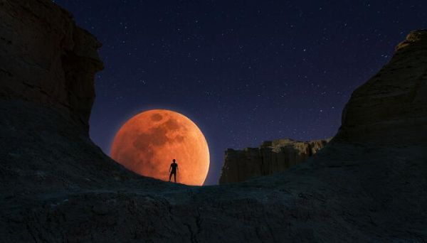 拍月亮發朋友圈說說 有哪些拍月亮朋友圈的文案