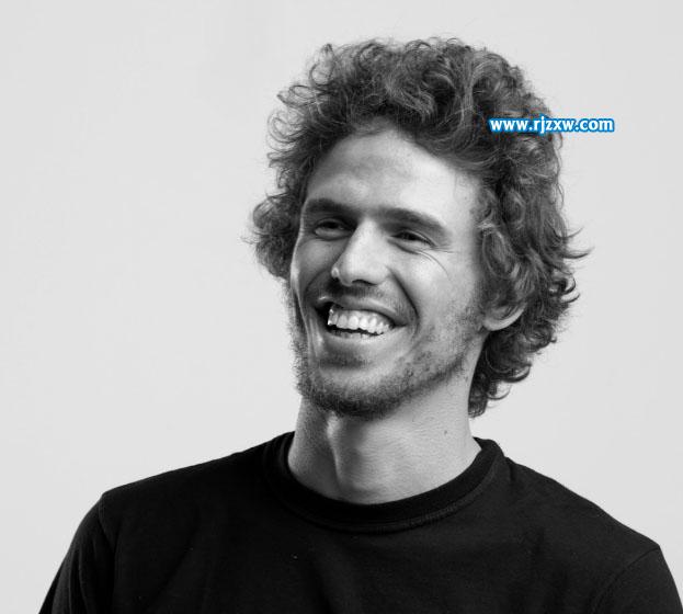 PS制作黑白效果的網紋人像圖片